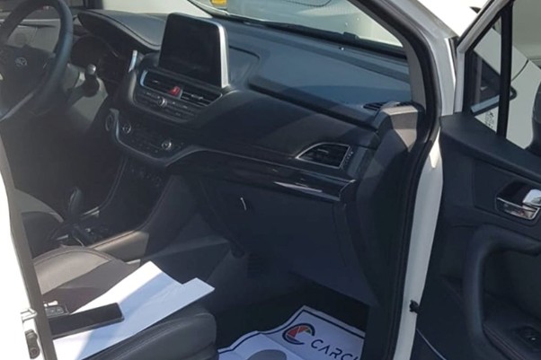 6 Semne Comune că Sistemul de Aer Condiționat al Mașinii Tale Necesită Reparații în Dubai